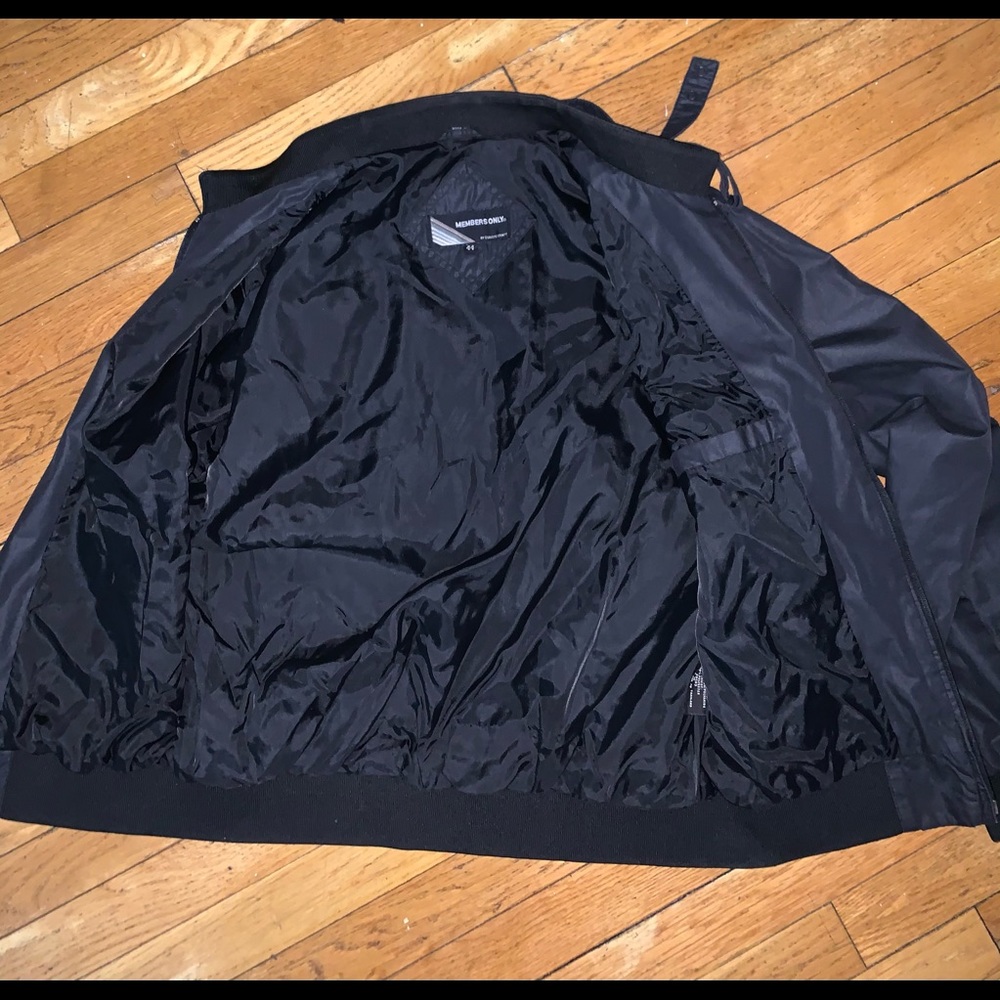 NWOT Members Only Iconic Black Racer Jacket - Picture 9 of 13
